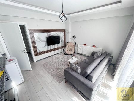 Lion Emlaktan Atatürk Mahallesi Merkeze Yakın 1+1 Full Eşyalı Kiralık Sıfır Daire