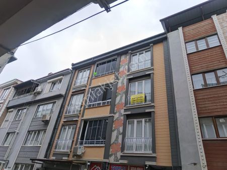 Golden Globy, Edremit Cumhuriyet Mahallesinin En Geniş Ve Güzel Satılık 3+1 Dairesi