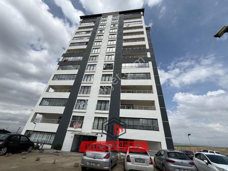 Emlakmülk'ten Bölgenin En Büyük 2+1 Dairesi %60 Kredi İmkanı İle