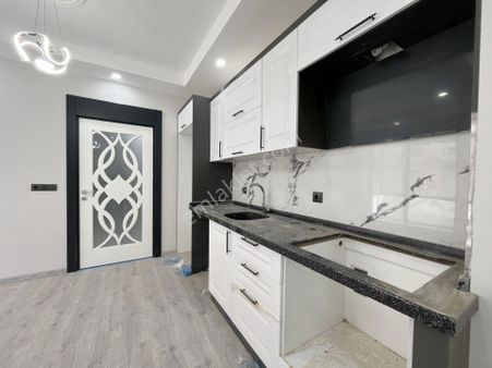 💥💥 Güç'ten Akçay'da Ön Cephe Ultra Lüx Sıfır Binada Satılık 1+1 Daire