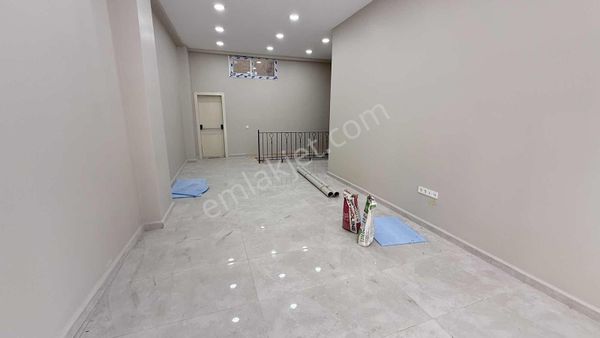 Çiğdem Emlak Tan Cırpıcıda Kiralık Dükkan Yeni Bina