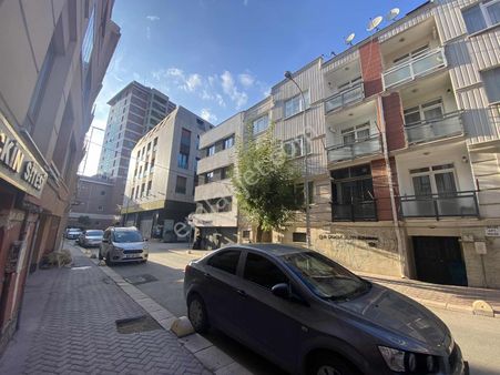 Rw Mılyon'dan Yenibağlar'da Satılık 3+1 Daire