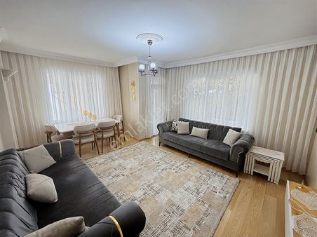 Tuncaydan Gençosmanda Nezih Konumda Geniş Ferah 2+1 Eşyalı Daire