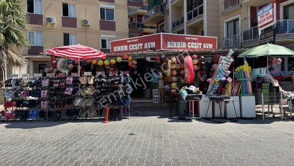Devren Kiralık Ayvalık Sarımsaklı Merkezde Binbirçeşit Avm