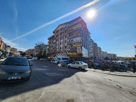 Hasköy Vega Avm Karşısı Kat Konumlu 3+1 Kiralık Daire Turyap'tan