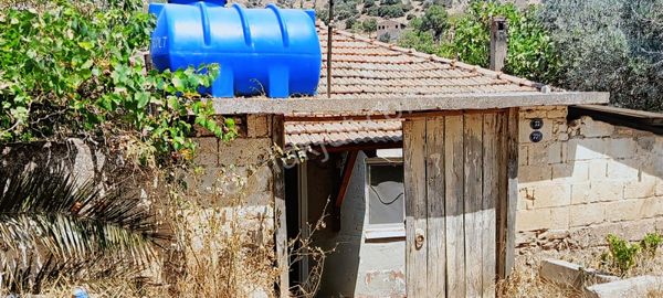 İzmir Bayındır Yusuflu Köyü Muhteşem Müstakil Bahçeli Ev