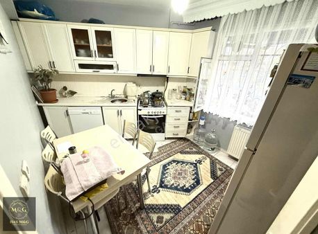 Merkezin Göbeğinde Geniş Ferah Harika 2+1 100 Metre