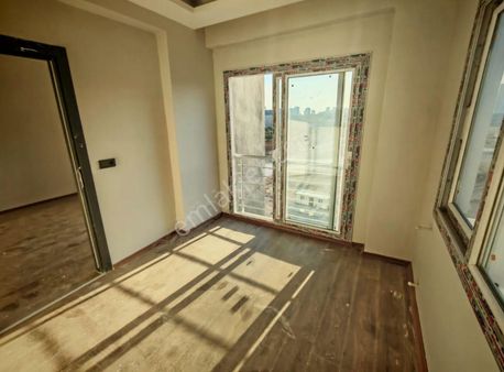 Gold Plus Emlaktan Gültepede 1+1 İskanlı 0 Yatırımlık Daire