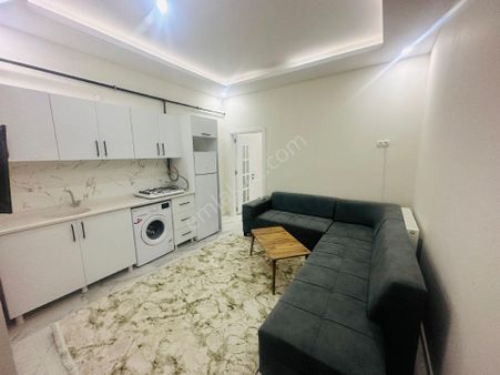 Dinç Emlaktan Satılık 1+1 Eşyalı Hazir Kiracılı
