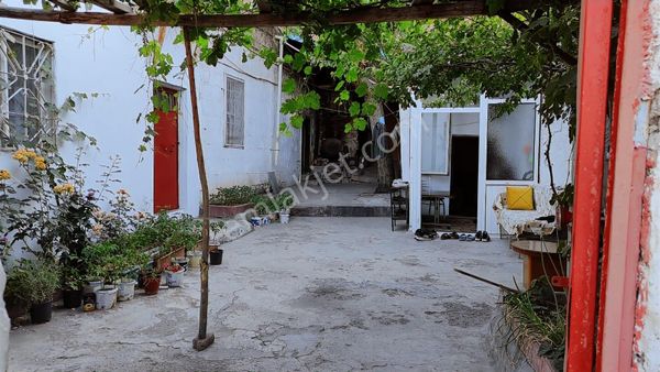 (osmanlı Sokağı) Sonunda Tarihi Yapıda Mesken