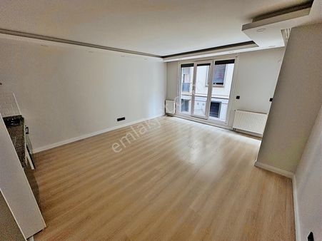 Yatırım'dan Altıntepe'de Kuğu Pastanesi Lokasyonu Katta,ferah2+1