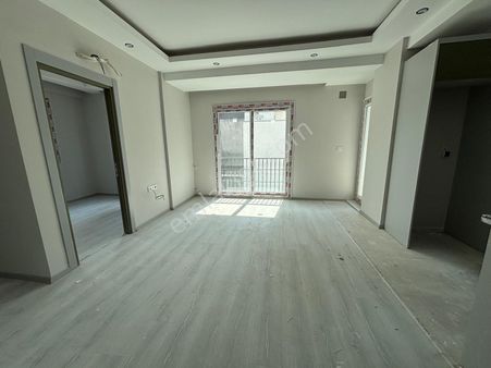 Ay Gayrimenkul'den Çınarlı Bulvara 2.parsel