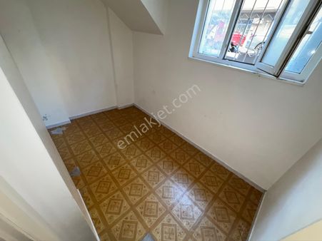Zaferyapıdan Kiralık Bahçekatı Daire 2+1 90m2 Yabancı Aileye Uygun Cebeci Mahde