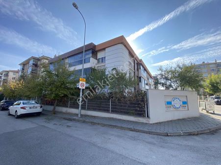 Rw Mılyon'dan Lımanpark Evlerinde Satılık 3+1 Daire