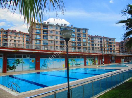 Petkimparkta Kiralık Eşyalı 1+1 Daire