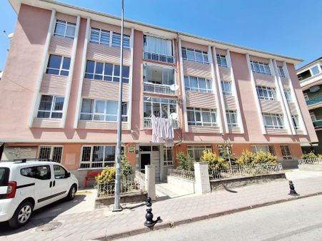 Etlik Merkezde Düz Giriş Ful Yapılı Masrafsız 3+1 Daire