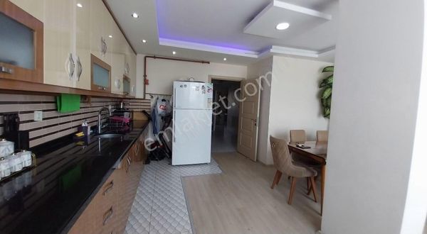 Yüregirin İncisi Ptt Evlerinde Satlık 3+1 Yatay Mimari