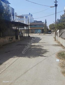 Çamlıde 380 M Arsa 3 Katlı Ev