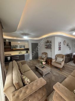 Siteler Denize 100 Mt 2+1 Giriş Kat Konforlu Daire