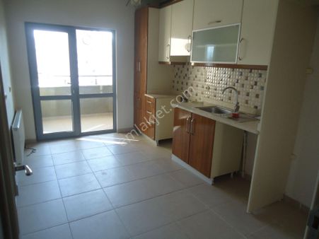 Krc'den Manzaralı Merkezi Konumda Satılık 3+1 Daire