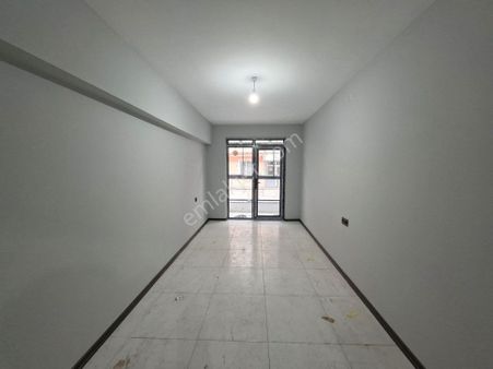 Recep Ümit'ten Tunalı Mahallesinde Yerden Isıtmalı Asansörlü Süper Lux 1+1 Ler