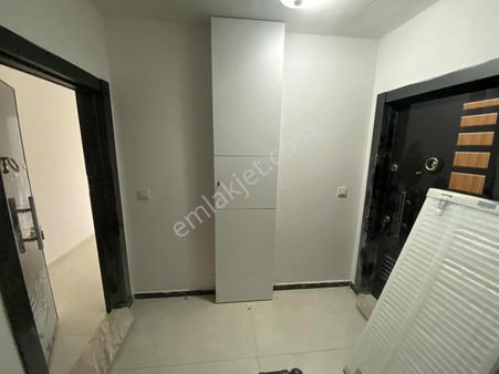 Dağlı Gayrimenkul'den Cadde Üzeri 2+1 Sıfır Daire