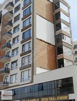 Vadi Emlak'tan Satılık Evolpark'da 3+1 Net 150 M2 Lüks Daire