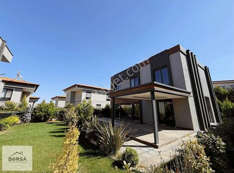 Borsa'dan Ultra Lüks 6+1 Villa