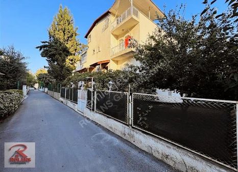 ***meltem Sitesi 4+1 Bahçeli Dubleks Villa***