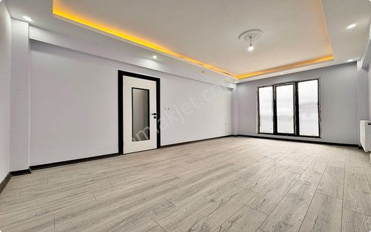 Arden Yapı'dan Mevlana Mah. İskanlı Ön Cephe 2+1 Sıfır Daire !!