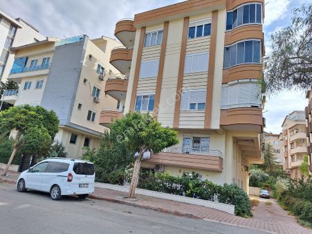 Antalya Konyaaltı Pınarbaşı Mahallesinde Acil Satılık 3+1 Daire