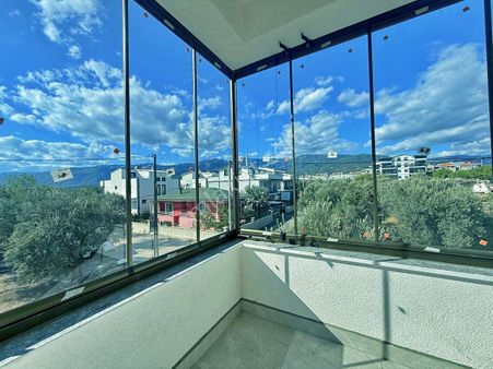 Uytundan Zeytinlide Doğa Manzaralı Doğalgazlı 2+1 Daire