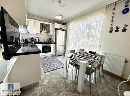 [cb Se7en]kavaklı Merkezde Keyifli Ferah Arakat 2+1 Satılıkdaire