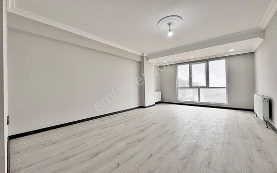 Arden Yapı'dan Ebeveyn Banyolu Kombili Sıfır 3+1 Daire !!!