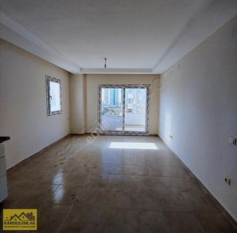 Kardeş Emlak Dan Bulvar Üstü Satlık 2+1 Daire