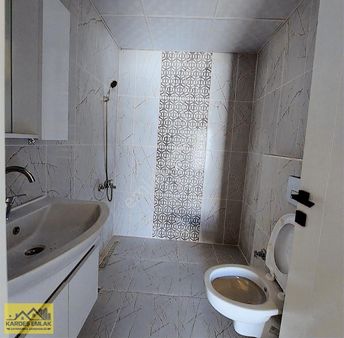 Kardeş Emlak Dan 4+1 Kıralık Villa