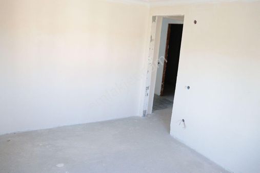 Demirci'de Satılık 5+1 Villa