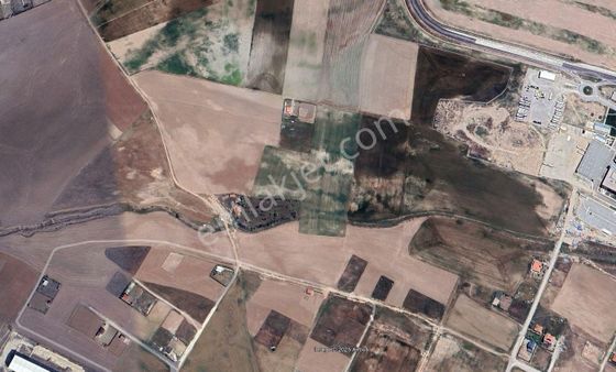 Yıldırım Beyazıt Üniversitesi Yakını Fırsat Kupon Tarla