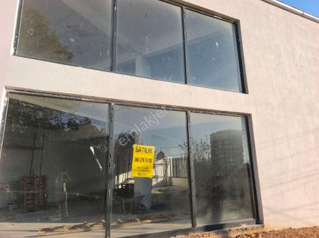 İsmail Yıldırım Emlaktan Üngüt Ramada Karşısı 130m2 İşyeri