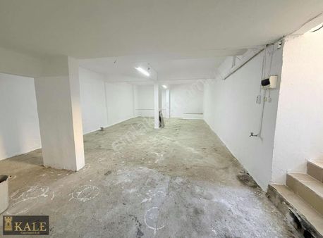 Kale'den Çarşı İçi Merkezi Konumda Kiralık Depo