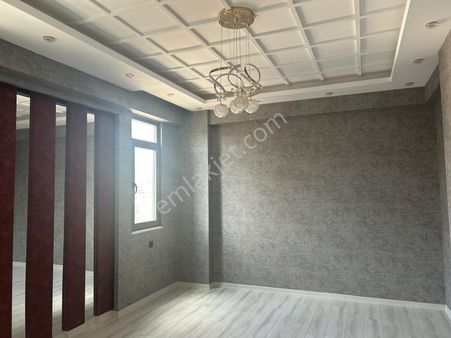 Yavuz Emlak Tan Satılık Daire Arakat Karaköprü Gullubag Mah 4 Oda