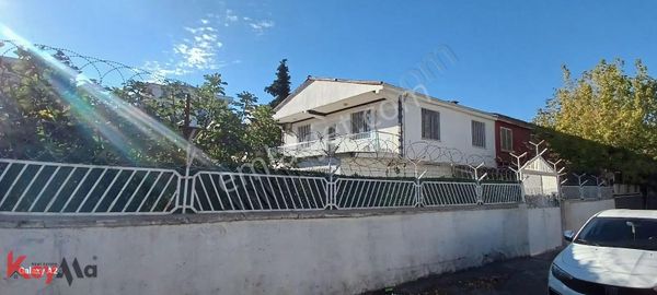 Bahçesiyle, Verandasıyla, Fark Yaratan Köşe Villa Satılık!