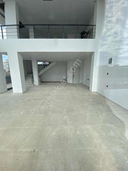 40'lık Yolda Satılık Köşe Dükkan&mağaza