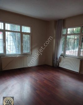 Tarabya Üstü Mahallesinde 2+1 Kiralık Daire.