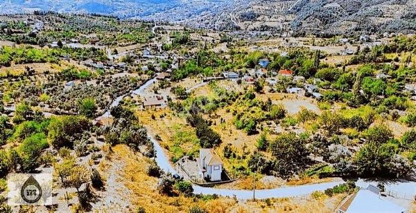 Müstakil Dubleks Geyve Köprübaşı,nda Acil Satılık İlk Gelen Alır