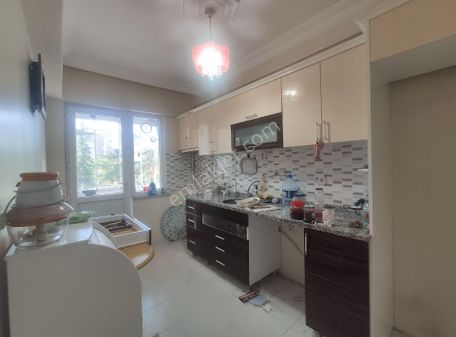 Halkalı Merkez Mah De Butik Site İçerisinde Asansörlü Otoparkl