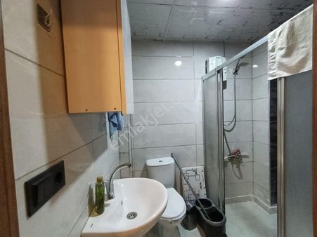 Takas Gayrimenkul'den Üniversite Civarı Satılık İşyeri&ofis