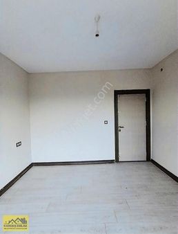 Kardeş Emlaktan Buruk Cumhuriyet Mh De 3+1 Sıfır Kiralık Daire