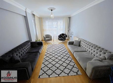 Akdoğanlardan Yıldırım Beyazıt Mahallesinde Satılık Ön Cephe 2+1