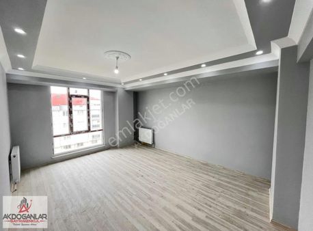 Akdoğanlardan Bağlık Mahallesinde Satılık 2+1 Ön Cephe